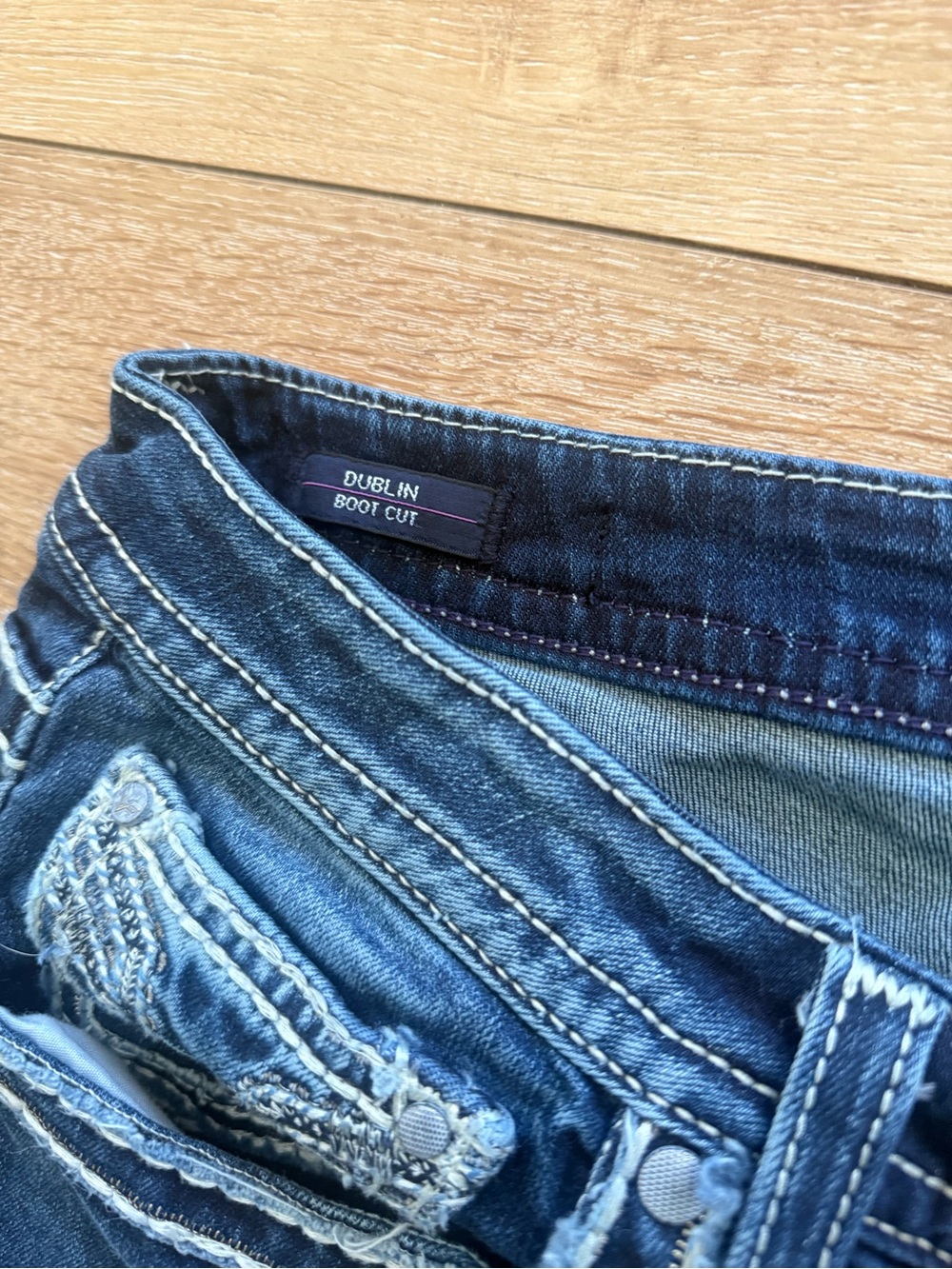Vigoss Women's Mid Wash Dublin Bootcut Classic Fit Jeans - Picture 6 of 8